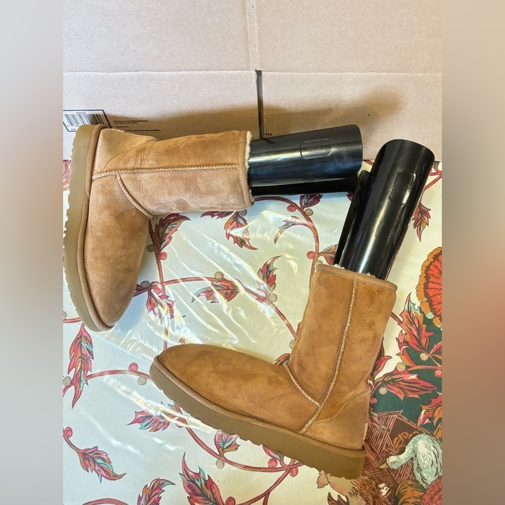 Women’s Ugg classic short II boot chestnut - Picture 9 of 15